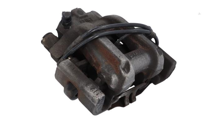 Gebrauchte Bremszange rechts hinten BMW 2 serie (F22) 218i 1.5 TwinPower Turbo 12V Preis € 42,35 Mit Mehrwertsteuer angeboten von Automaterialen Ronald Morien B.V.