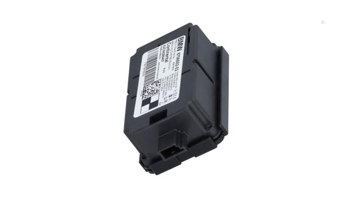 Używane Antena BMW 2 serie (F22) 218i 1.5 TwinPower Turbo 12V Cena € 19,00 Z VAT oferowane przez Automaterialen Ronald Morien B.V.