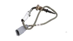 Used Engine temperature sensor Volkswagen Tiguan (AD1) 2.0 TDI 16V BlueMotion Techn.SCR 4Motion Price € 48,99 Inclusive VAT offered by Automaterialen Ronald Morien B.V.