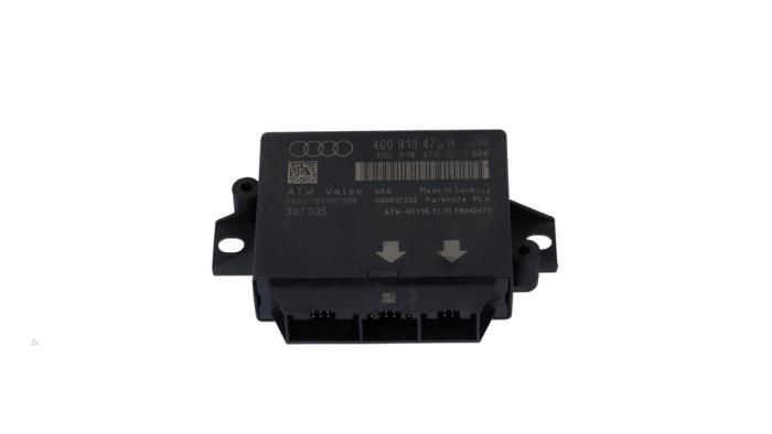 Usagé Module PDC Audi RS 6 Avant (C7) 4.0 V8 TFSI 32V Prix € 75,00 Règlement à la marge proposé par Automaterialen Ronald Morien B.V.