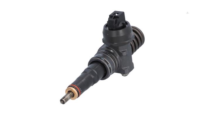 Gebrauchte Einspritzdüse (Diesel) Volkswagen Transporter/Caravelle T5 1.9 TDi Preis € 211,75 Mit Mehrwertsteuer angeboten von Automaterialen Ronald Morien B.V.