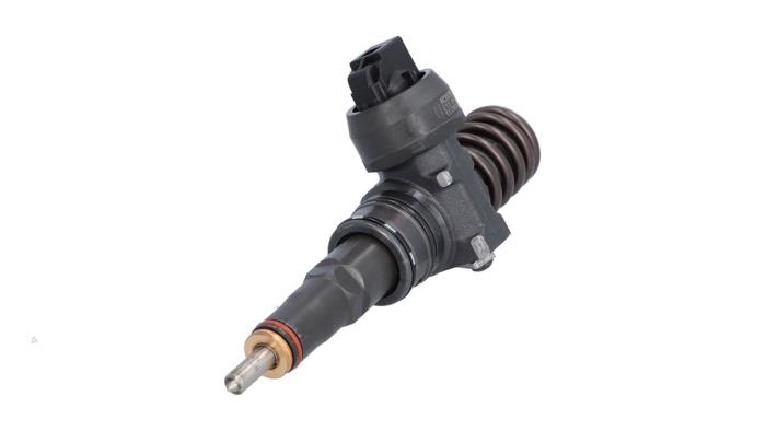 Nowe Wtryskiwacz (Diesel) Volkswagen Sharan (7M8/M9/M6) 1.9 TDI 115 Cena € 90,75 Z VAT oferowane przez Automaterialen Ronald Morien B.V.