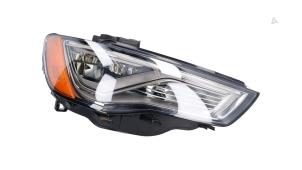 Used Headlight, right Audi A3 Sportback (8VA/8VF) 1.4 TFSI 16V e-tron Price € 895,00 Inclusive VAT offered by Automaterialen Ronald Morien B.V.