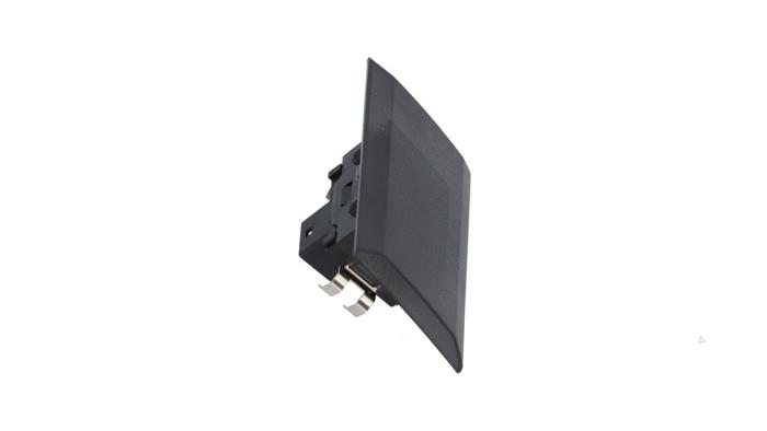 Gebrauchte Lichtsensor Volkswagen Golf VIII Variant (GC5) 1.0 TSI 12V Preis € 19,00 Mit Mehrwertsteuer angeboten von Automaterialen Ronald Morien B.V.