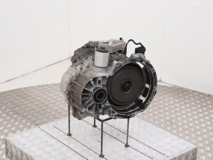 Gebrauchte Getriebe Volkswagen Tiguan (AD1) 2.0 TDI 16V BlueMotion Technology SCR Preis € 840,95 Mit Mehrwertsteuer angeboten von Automaterialen Ronald Morien B.V.