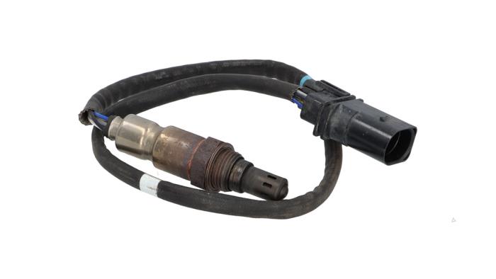 Usagé Sonde lambda Volkswagen Tiguan (AD1) 2.0 TDI 16V BlueMotion Technology SCR Prix € 45,00 Prix TTC proposé par Automaterialen Ronald Morien B.V.