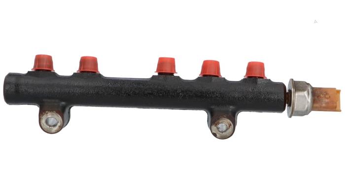 Usagé Système d'injection Peugeot 3008 II (M4/MC/MJ/MR) 1.6 BlueHDi 120 Prix € 35,00 Règlement à la marge proposé par Automaterialen Ronald Morien B.V.
