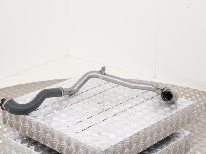 Gebrauchte Intercooler Rohr Renault Master III (MA/MB/MC/MD/MH/MF/MG/MH) 2.3 dCi 135 16V RWD Preis € 149,00 Margenregelung angeboten von Automaterialen Ronald Morien B.V.