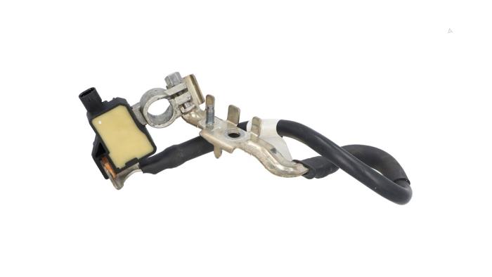 Usados Sensor de batería Audi A3 Sportback (8VA/8VF) 1.8 TFSI 16V Precio € 19,00 Norma de margen ofrecido por Automaterialen Ronald Morien B.V.