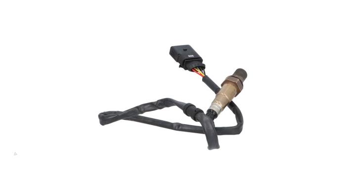 Usados Sonda Lambda Audi A3 Sportback (8VA/8VF) 1.8 TFSI 16V Precio € 35,00 Norma de margen ofrecido por Automaterialen Ronald Morien B.V.