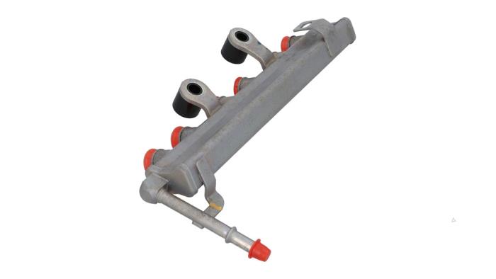Usagé Système d'injection Peugeot 108 1.0 12V VVT-i Prix € 55,00 Règlement à la marge proposé par Automaterialen Ronald Morien B.V.