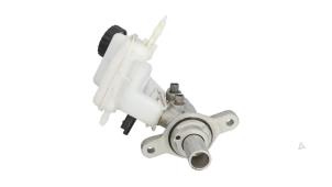 Used Master cylinder Opel Combo Cargo 1.6 CDTI 100 Price € 45,00 Margin scheme offered by Automaterialen Ronald Morien B.V.