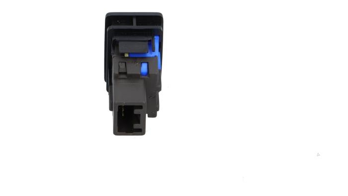 AIH headlight switch from a Peugeot 108 1.0 12V VVT-i 2020