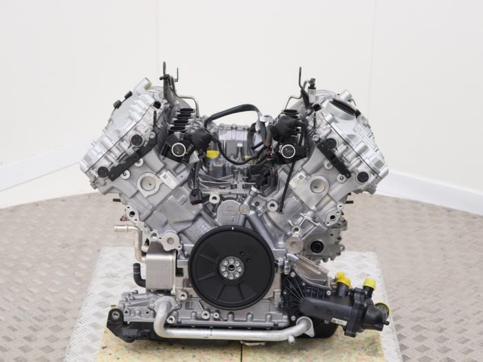 Engine from a Audi Q7 (4LB) 4.2 FSI V8 32V 2014