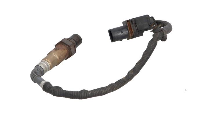 Lambda probe from a Opel Insignia Country Tourer 2.0 CDTI 16V 130 ecoFLEX 2011