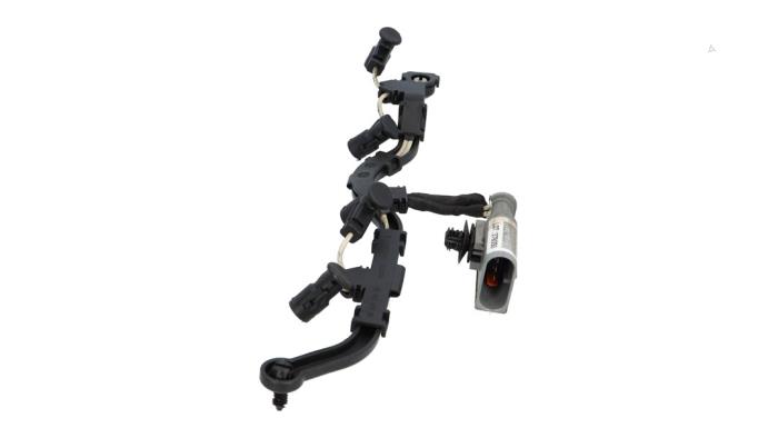 Usados Conector de inyector Ford Focus 4 Wagon 1.5 EcoBlue 120 Precio € 29,00 Norma de margen ofrecido por Automaterialen Ronald Morien B.V.