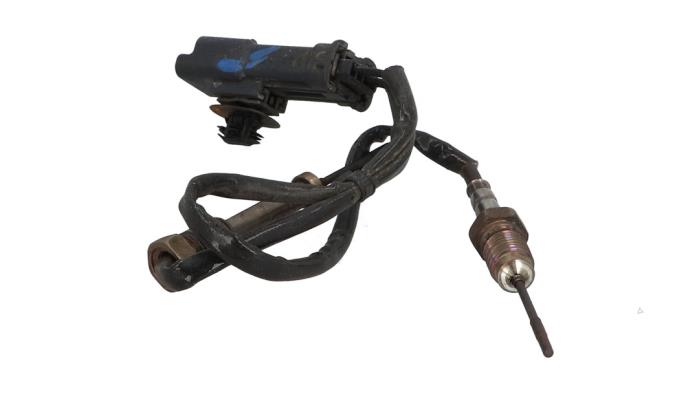 Gebrauchte Auspuff Temperatursensor Peugeot 308 SW (L4/L9/LC/LJ/LR) 1.6 BlueHDi 120 Preis € 59,00 Margenregelung angeboten von Automaterialen Ronald Morien B.V.