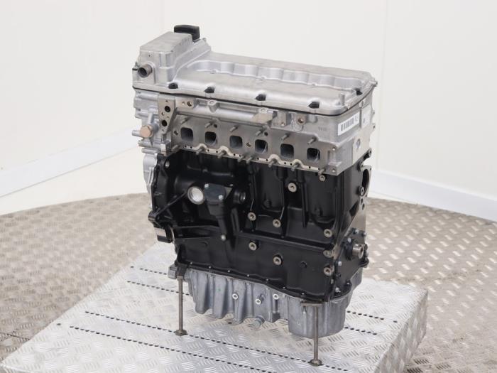 Nuevos Motor Audi A3 Quattro (8P1) 3.2 24V FSI Precio € 4.235,00 IVA incluido ofrecido por Automaterialen Ronald Morien B.V.
