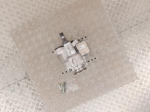Differential vorne van een Volkswagen Golf VII (AUA) 2.0 GTI 16V 2021