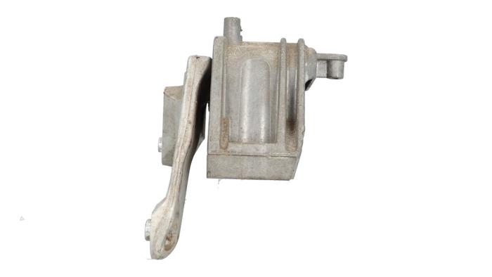 Used Engine mount Volkswagen Jetta III (1K2) Price € 45,00 Margin scheme offered by Automaterialen Ronald Morien B.V.