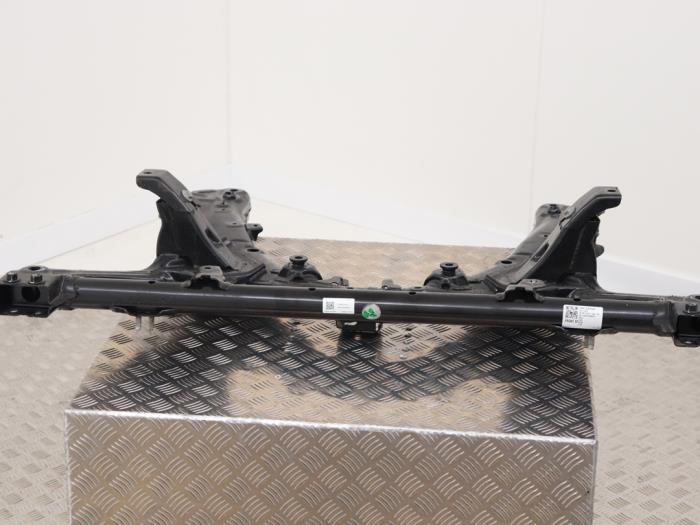 Usados Subchasis Tesla Model Y (5YJY) EV 4x4 Precio € 272,25 IVA incluido ofrecido por Automaterialen Ronald Morien B.V.