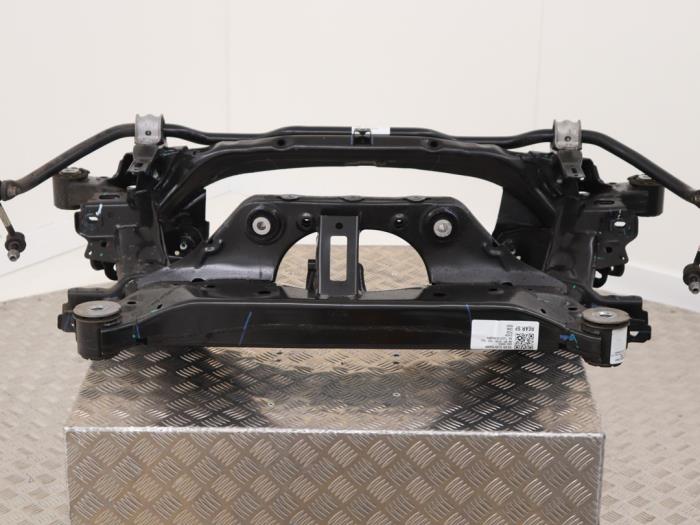 Usados Subchasis Tesla Model Y (5YJY) EV 4x4 Precio € 477,95 IVA incluido ofrecido por Automaterialen Ronald Morien B.V.