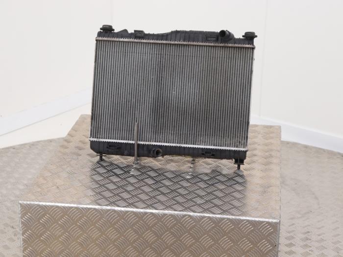 Usagé Radiateur Ford Fiesta 6 (JA8) 1.0 EcoBoost 12V 100 Prix € 35,00 Règlement à la marge proposé par Automaterialen Ronald Morien B.V.