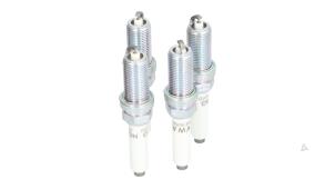 New Set of spark plugs Audi Q5 (FYB/FYG) 2.0 TFSI 16V Quattro Price € 59,00 Inclusive VAT offered by Automaterialen Ronald Morien B.V.