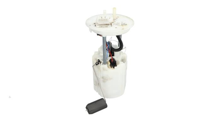 Usagé Pompe essence Opel Karl 1.0 12V Prix € 55,00 Règlement à la marge proposé par Automaterialen Ronald Morien B.V.
