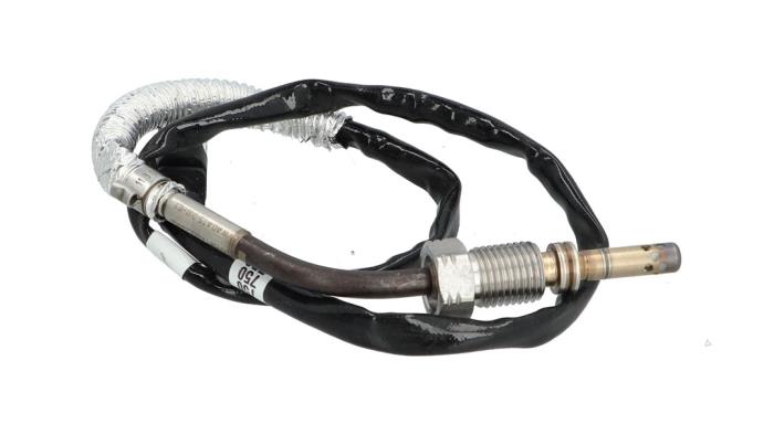 Usagé Sensor température d’échappement Volkswagen Golf VII (AUA) 1.5 TSI Evo BlueMotion 16V Prix € 18,15 Prix TTC proposé par Automaterialen Ronald Morien B.V.