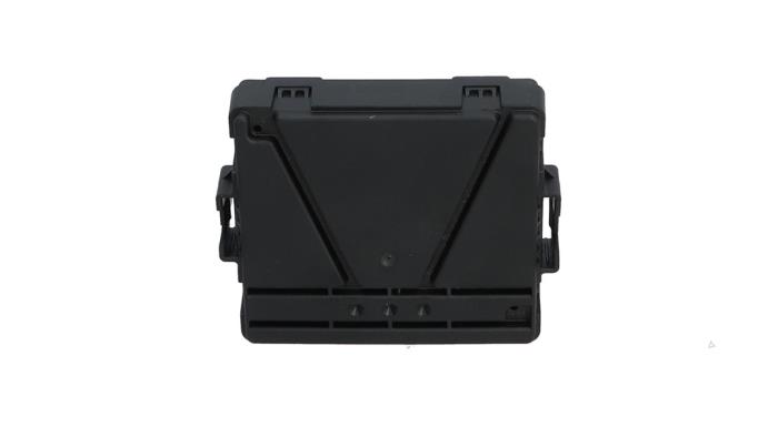 Używane Modul gateway Volkswagen Golf VII (AUA) 1.4 GTE 16V Cena € 49,00 Procedura marży oferowane przez Automaterialen Ronald Morien B.V.