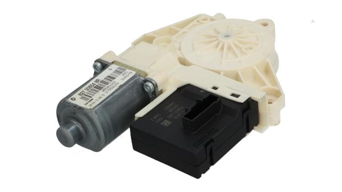Usados Motor de ventanilla de puerta Renault Megane III Berline (BZ) 1.5 dCi 110 Precio € 25,00 Norma de margen ofrecido por Automaterialen Ronald Morien B.V.