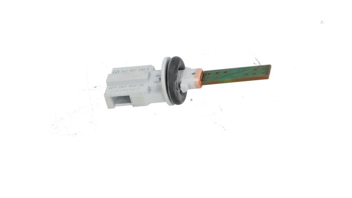 Begagnade Innetemperatursensor Seat Leon (5FB) 1.4 TSI ACT 16V Pris € 10,00 Marginaltabell erbjuds av Automaterialen Ronald Morien B.V.