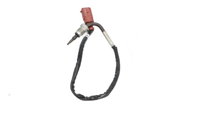 Usagé Sensor température d’échappement Volkswagen Crafter (SY) 2.0 TDI RWD Prix € 18,15 Prix TTC proposé par Automaterialen Ronald Morien B.V.