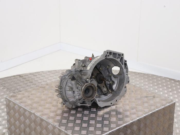 Gebrauchte Getriebe Volkswagen Golf IV (1J1) 2.3 V5 GTI 20V Preis € 907,50 Mit Mehrwertsteuer angeboten von Automaterialen Ronald Morien B.V.