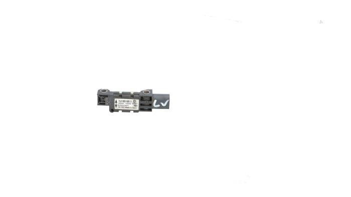 Begagnade Airbagsensor Bentley Continental GT 6.0 W12 48V Pris € 35,00 Marginaltabell erbjuds av Automaterialen Ronald Morien B.V.