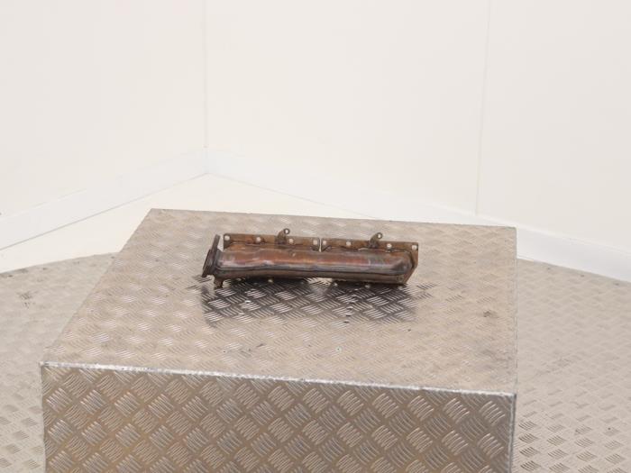 Gebrauchte Abgaskrümmer Bentley Continental GT 6.0 W12 48V Preis € 95,00 Margenregelung angeboten von Automaterialen Ronald Morien B.V.