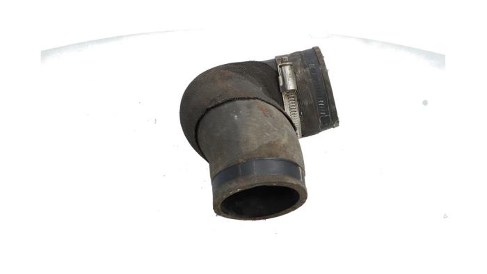 Gebrauchte Intercooler Schlauch Bentley Continental GT 6.0 W12 48V Preis € 35,00 Margenregelung angeboten von Automaterialen Ronald Morien B.V.