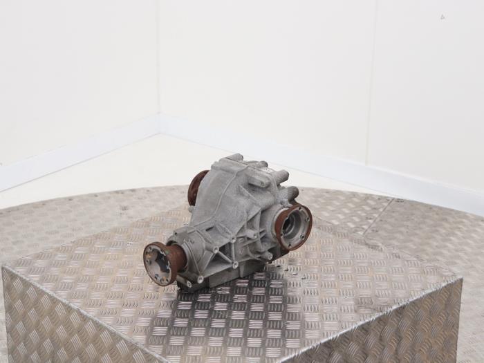 Gebrauchte Differential hinten Bentley Continental GT 6.0 W12 48V Preis € 350,00 Margenregelung angeboten von Automaterialen Ronald Morien B.V.