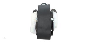 Usados Cinturón de seguridad derecha detrás Peugeot 308 SW (L4/L9/LC/LJ/LR) 1.2 12V e-THP PureTech 130 Precio € 35,00 Norma de margen ofrecido por Automaterialen Ronald Morien B.V.