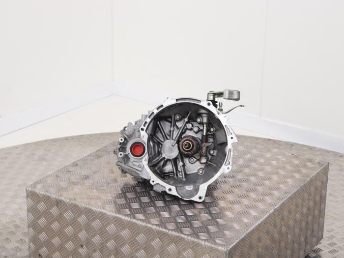 Getriebe van een Mitsubishi Space Star (A0) 1.2 12V 2021
