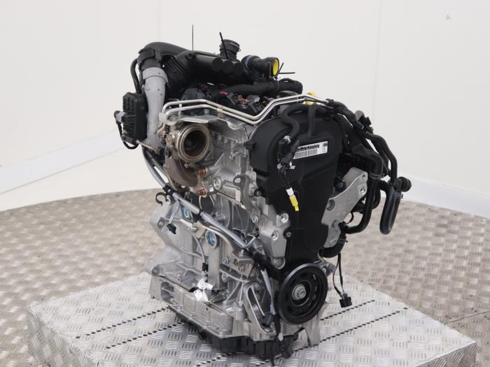 Motor van een Volkswagen Golf VIII (CD1) 1.4 TSI eHybrid 16V 2021