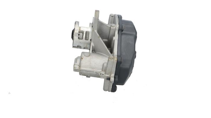 Gebrauchte AGR Ventil Volkswagen Passat Variant (3G5) 2.0 TDI SCR Preis € 49,00 Margenregelung angeboten von Automaterialen Ronald Morien B.V.