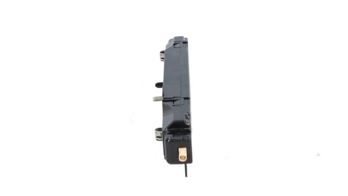 Gebrauchte Antenne bluetooth Tesla Model 3 EV AWD Preis € 30,25 Mit Mehrwertsteuer angeboten von Automaterialen Ronald Morien B.V.