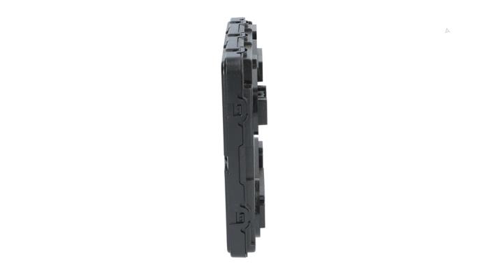 Used Body control computer Audi e-tron (GEN) 55 quattro Price € 180,29 Inclusive VAT offered by Automaterialen Ronald Morien B.V.