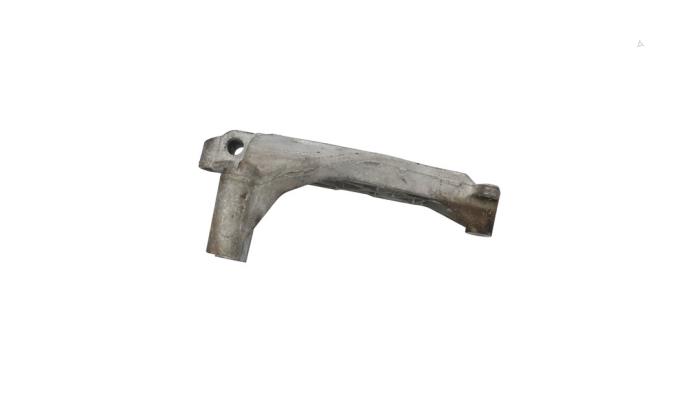 Usagé Support moteur Volkswagen Passat (3C2) 2.0 TDI 16V 140 Prix € 15,00 Règlement à la marge proposé par Automaterialen Ronald Morien B.V.