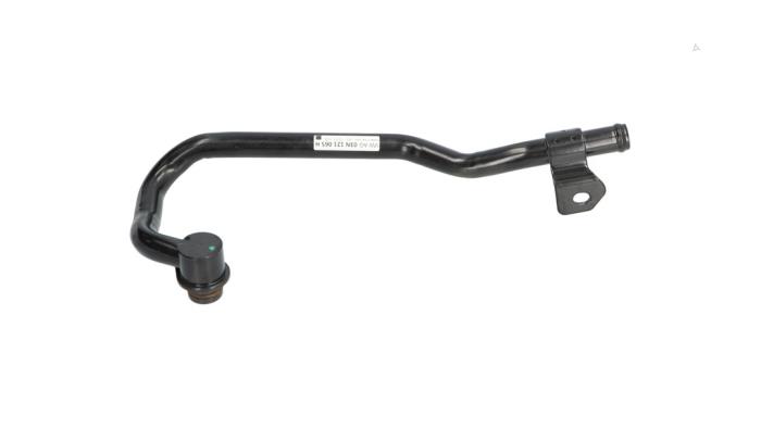 Neue Wasserrohr Volkswagen Tiguan Allspace (BW2) 2.0 TSI 16V 4Motion Preis € 18,15 Mit Mehrwertsteuer angeboten von Automaterialen Ronald Morien B.V.