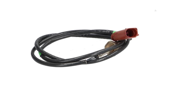 Begagnade Avgastemperatursensor Volkswagen Golf VII (AUA) 2.0 GTD 16V Pris € 25,00 Inklusive moms erbjuds av Automaterialen Ronald Morien B.V.