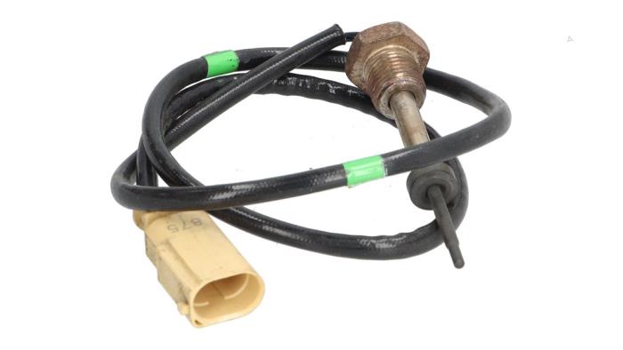 Gebrauchte Auspuff Temperatursensor Volkswagen Golf VII (AUA) 2.0 GTD 16V Preis € 25,00 Mit Mehrwertsteuer angeboten von Automaterialen Ronald Morien B.V.