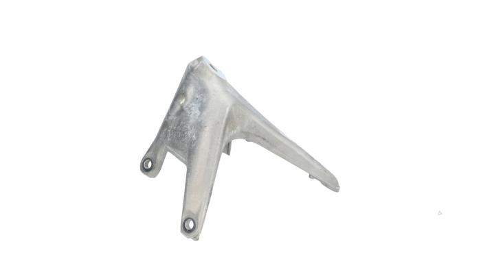 Usagé Support moteur Audi e-tron Sportback (GEA) 55 Prix € 25,00 Prix TTC proposé par Automaterialen Ronald Morien B.V.